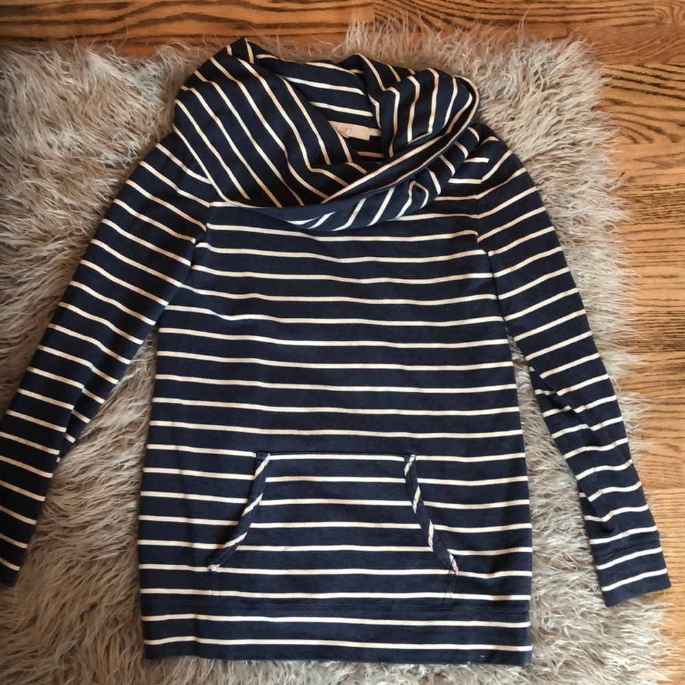 🛍️Loft Cowl Neck Sweatshirt